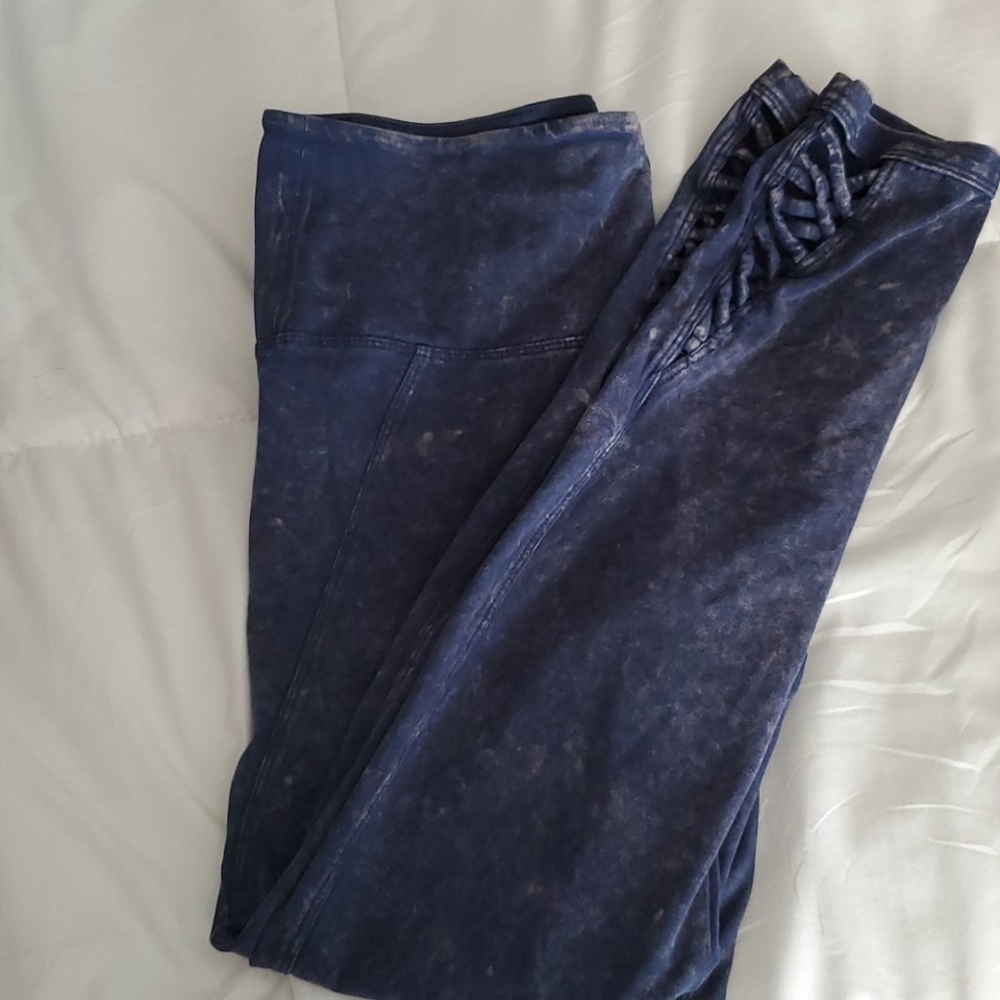 Victoria's Secret Pink yoga workout pants